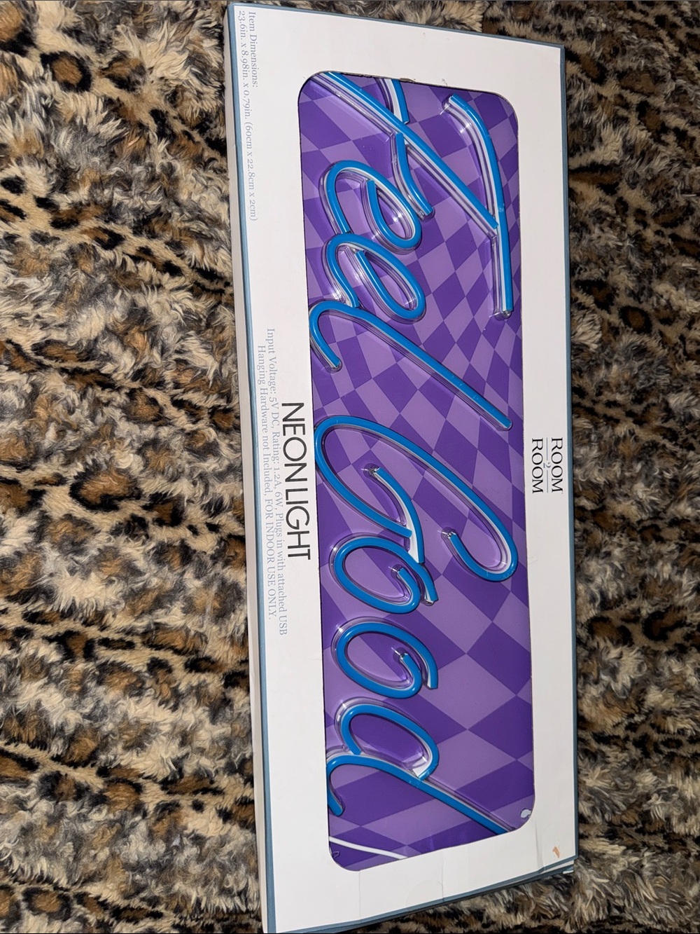 Room/Room 'La La La' Purple Neon Light Sign
